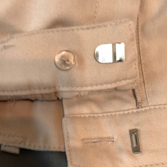 Classy Beige shorts - Picture 3 of 5